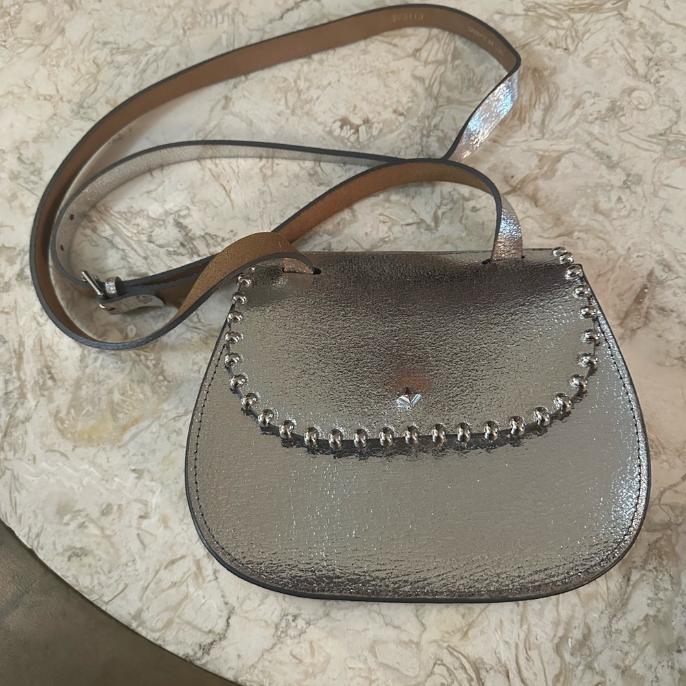 Silver Leather Crossbody✨